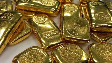 MCX gold zooms ₹1,133 in 4 seconds. Experts try to decipher the cause