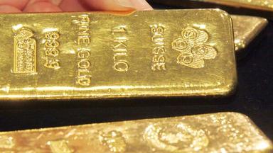 Gold extends gains to reach weekly high after Fed rate cut outlook lowers US dollar, yields