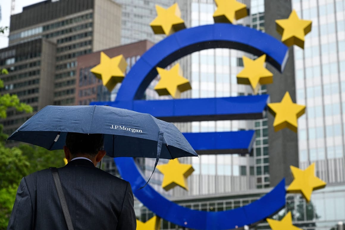 Stagnant eurozone just avoids recession