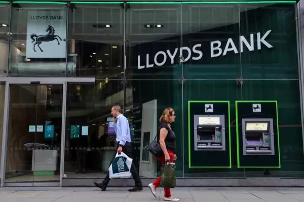 Lloyds banking on higher annual profits for FY 2023