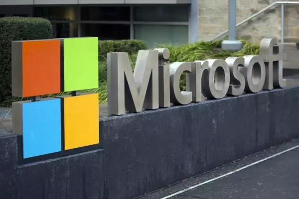 Microsoft splits Teams and Office globally