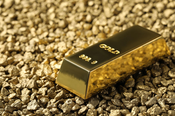 Gold Prices Forecast: Balancing Bullish Run with Overbought Concerns