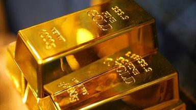 Gold Price Today: MCX Gold trades lower ahead of US inflation data; what should be your strategy?