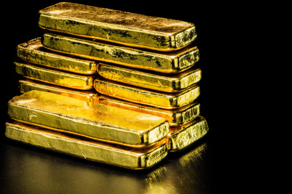 Gold Price Forecast: Nears New Record Highs as Bullish Momentum Builds