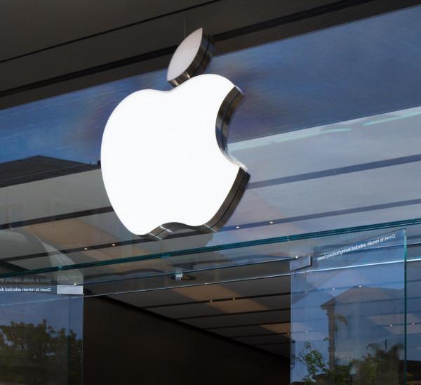 Apple Faces €13B Tax Blow: Will AAPL Stock Struggles Drag Down the Nasdaq?