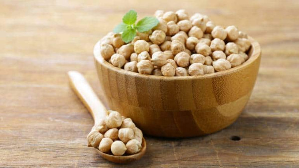 India suspends tariffs on Australian chickpeas, Grains Australia says