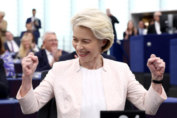 Von der Leyen is in! Let the fighting over the next European Commission begin. 