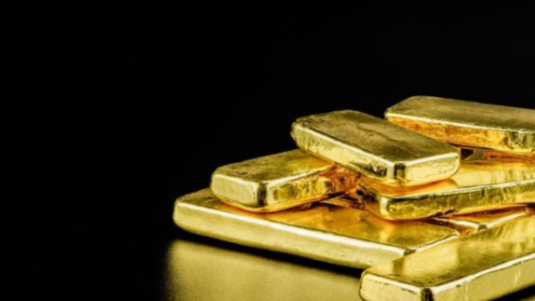 Gold Forecast: Continues to Fight a Massive Ceiling