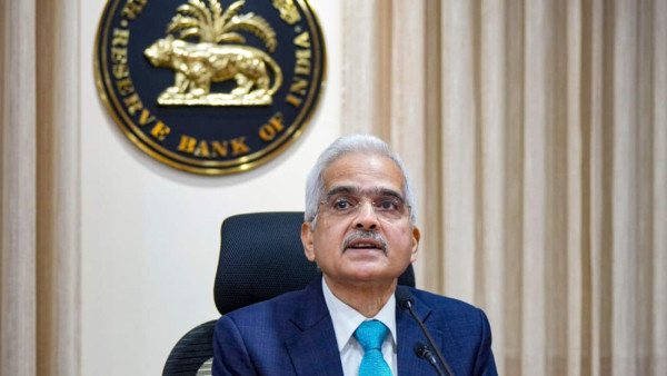 RBI Governor urges banks to monitor credit-deposit gap to avoid liquidity issues