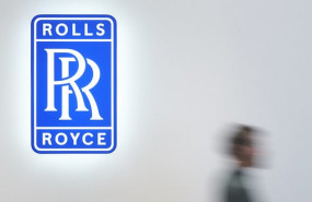 EU aviation probe weighs on Rolls-Royce