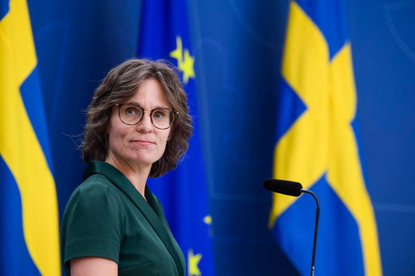 EU environment commissioner to face tough crowd in Parliament