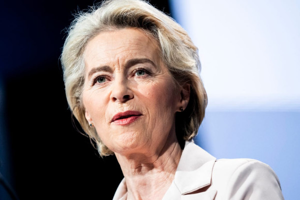 Von der Leyen sets new rules for Commission cabinet hires