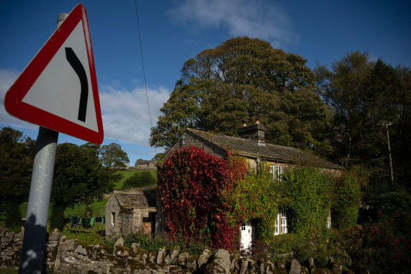 No one has a plan to fix Britain’s old, cold homes